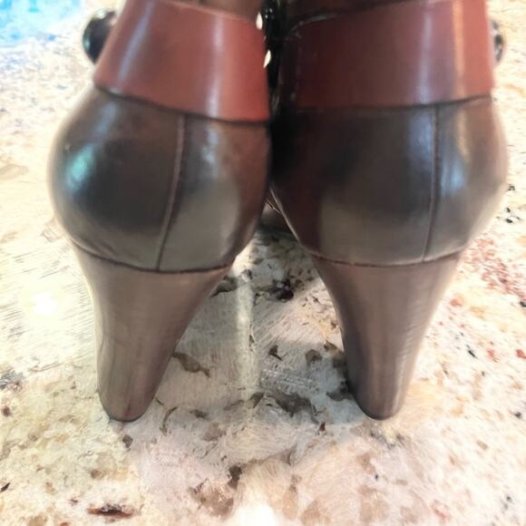 Nicole Brown Leather Almond Toe Heeled Booties Womens Size 6 Western Classic - Picture 5 of 7